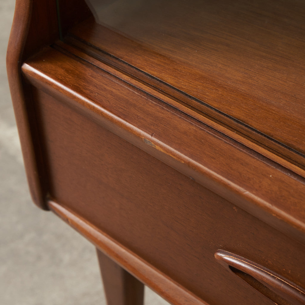 ヴィンテージ ナローガラスキャビネット