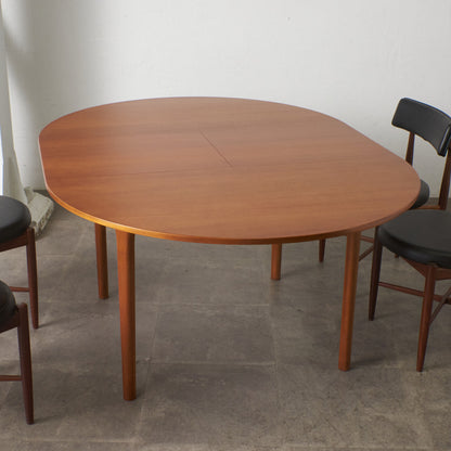 エクステンション ラウンドダイニングテーブル