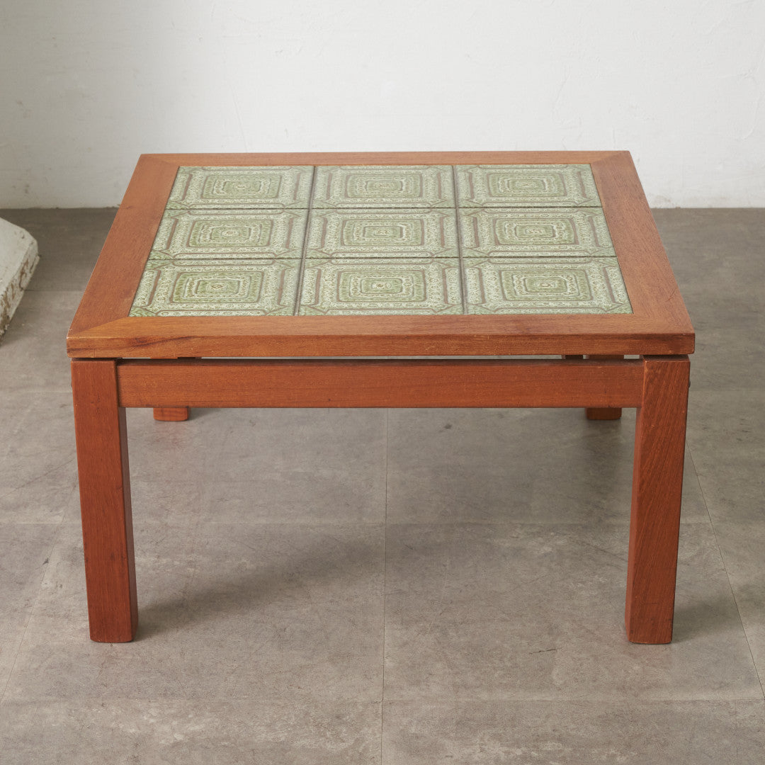 デンマーク製 ヴィンテージ タイルトップ コーヒーテーブル