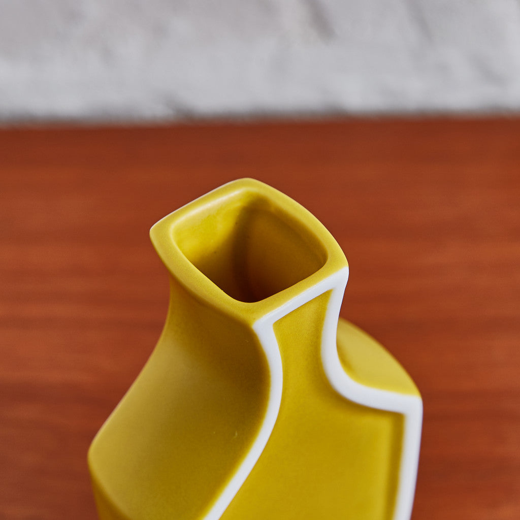 ふちどりフラワーベース からしマット