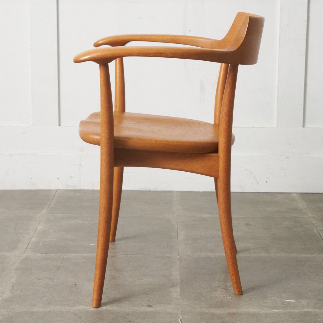 CRESCENT アームチェア SG261A