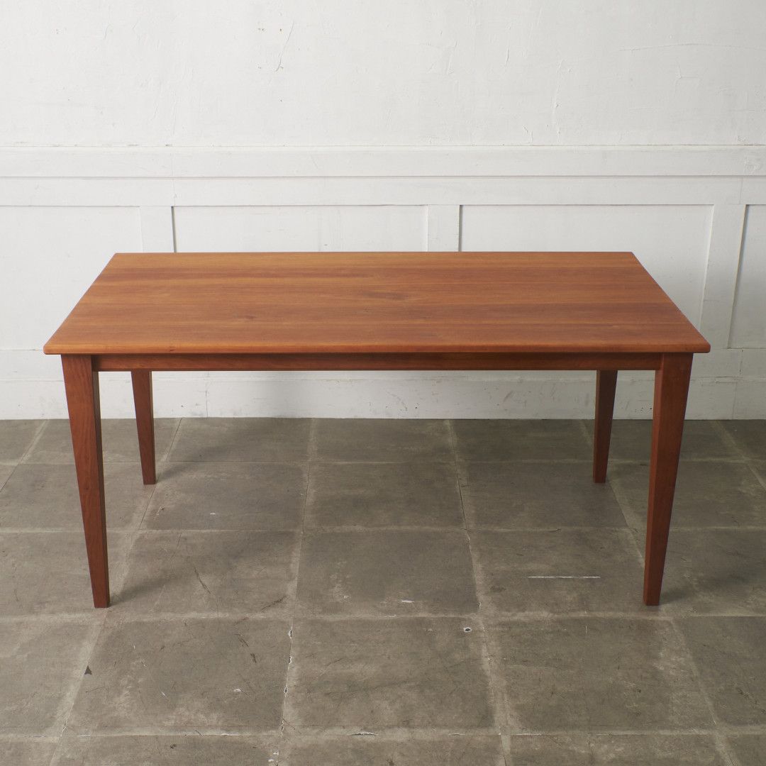 BAMBI TABLE