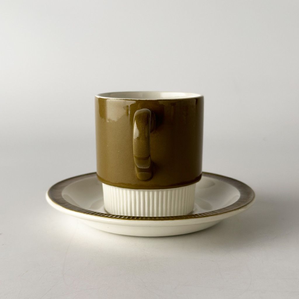 プール・ポタリー Poole Pottery – Page 2 – rocca rocca
