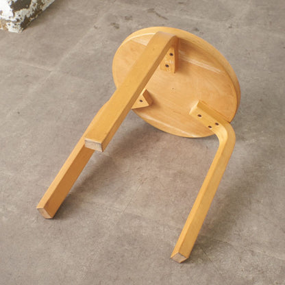 Artek スツール60