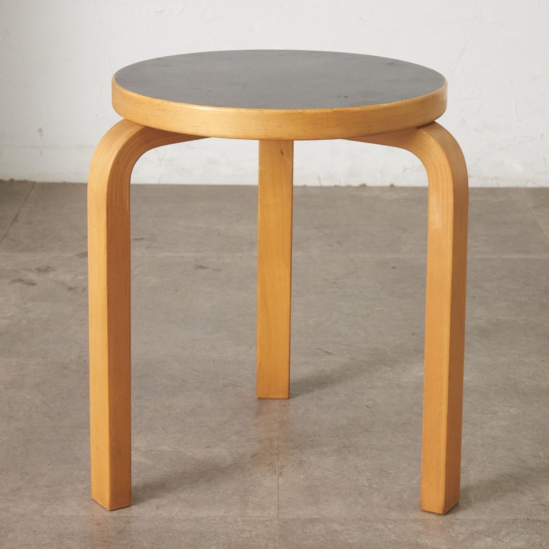 Artek スツール60