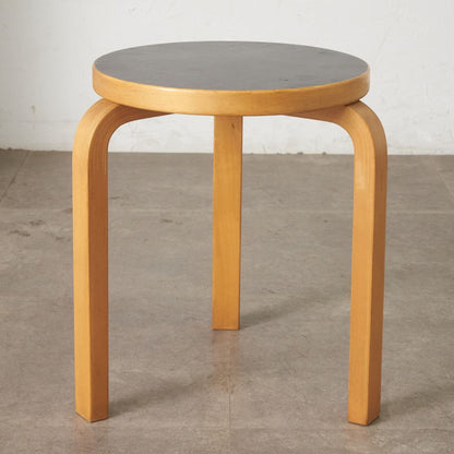 Artek スツール60