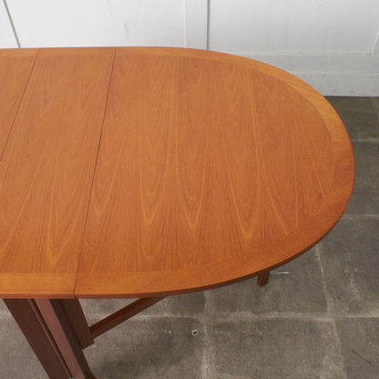 ヴィンテージ ドロップリーフ ゲートレッグテーブル