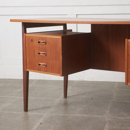 デンマーク製 ヴィンテージ 両袖デスク