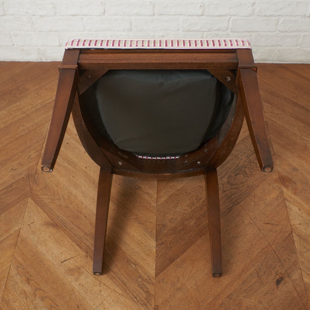 TRIUNE サイドチェア