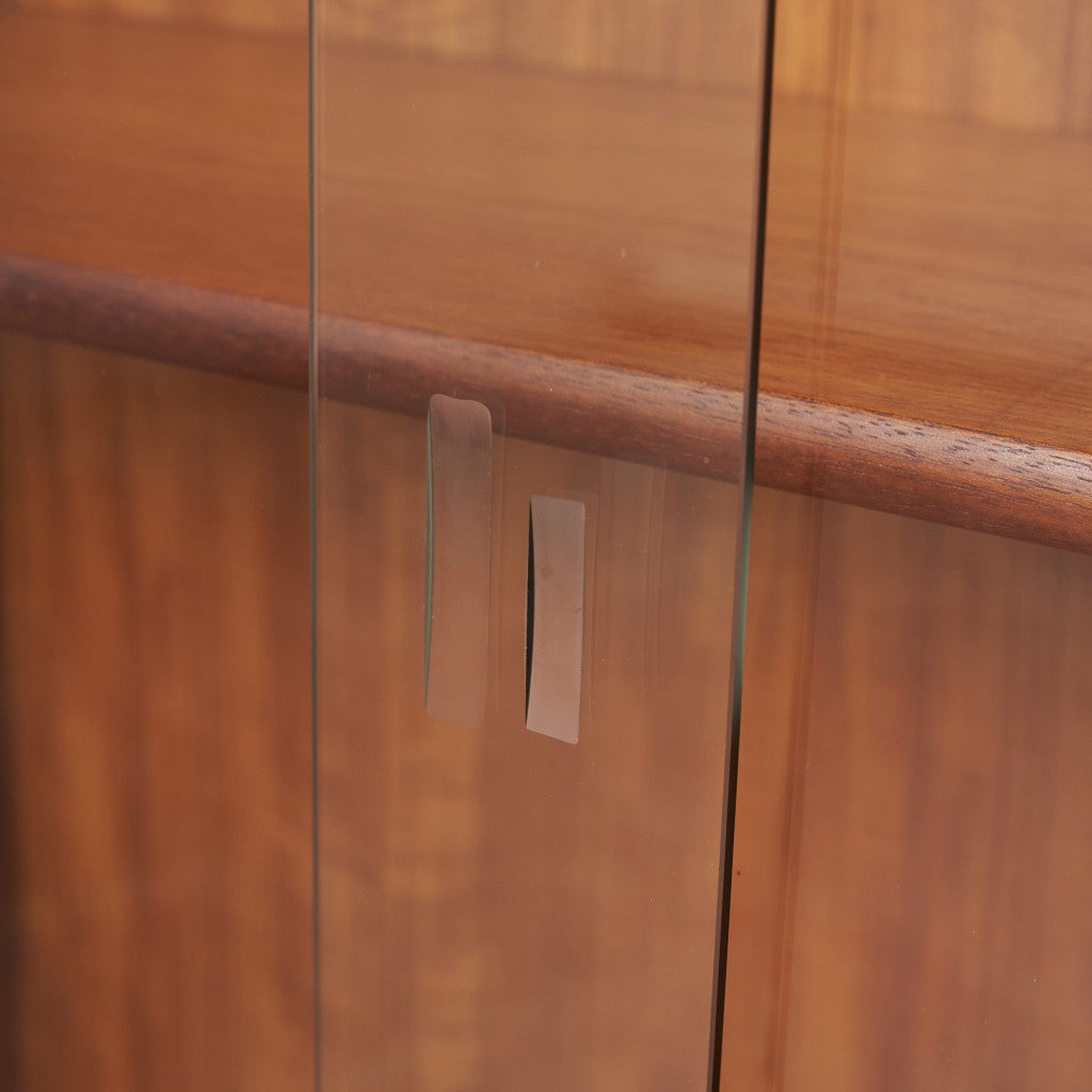 英国ヴィンテージ ナローガラスキャビネット