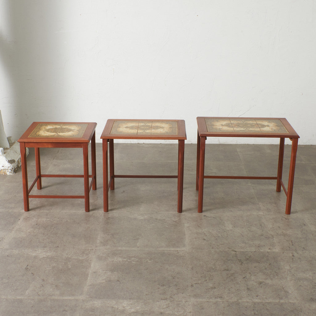 デンマーク TOFTEN タイルトップ ネストテーブル