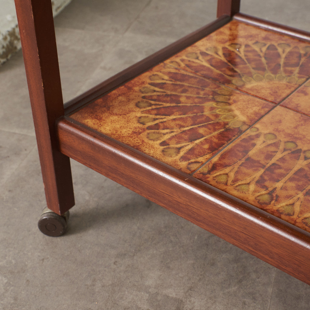 デンマーク ヴィンテージ タイルトップ トロリーワゴン