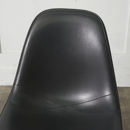 サイドシェルチェア スタッキングベース