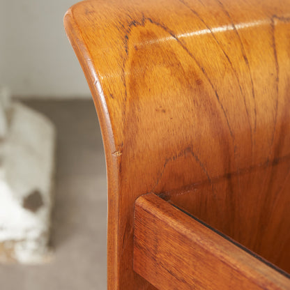 チューリップ コーヒーテーブル (3500D)