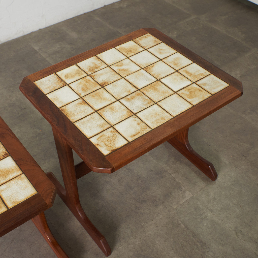 タイルトップ ネストテーブル (3585D)