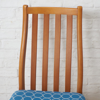 英国ヴィンテージ ダイニングチェア / 張替済