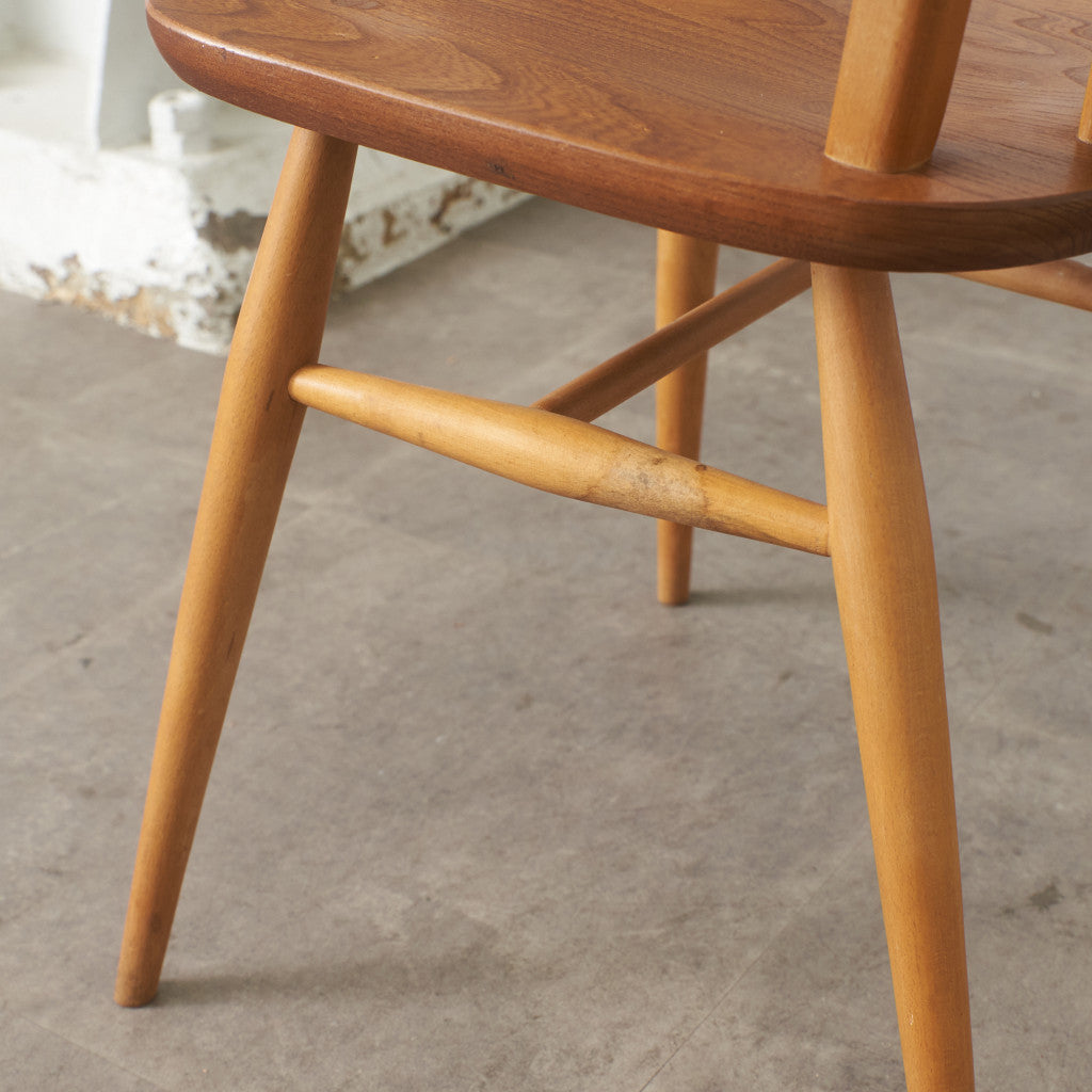 4本スポーク フープバックチェア