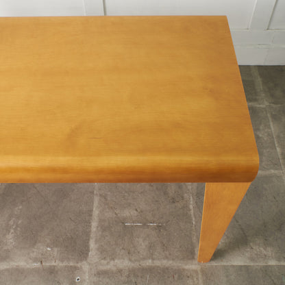 ISOKON plus ダイニングテーブル