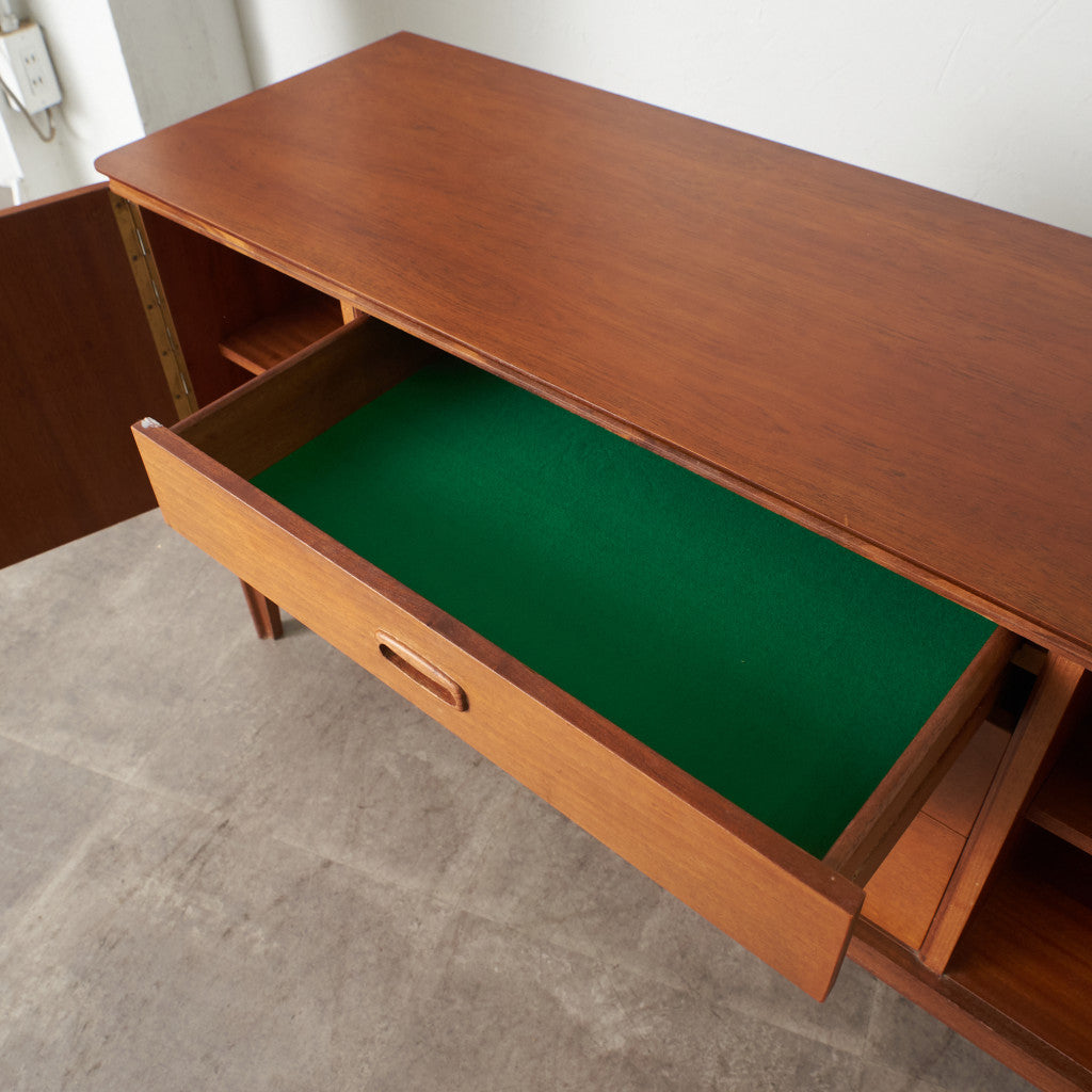 ヴィンテージ サイドボード