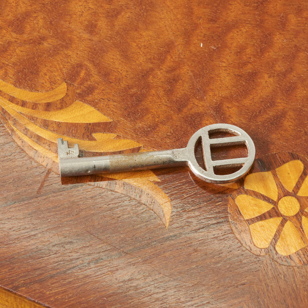 西欧クラシック キャビネット