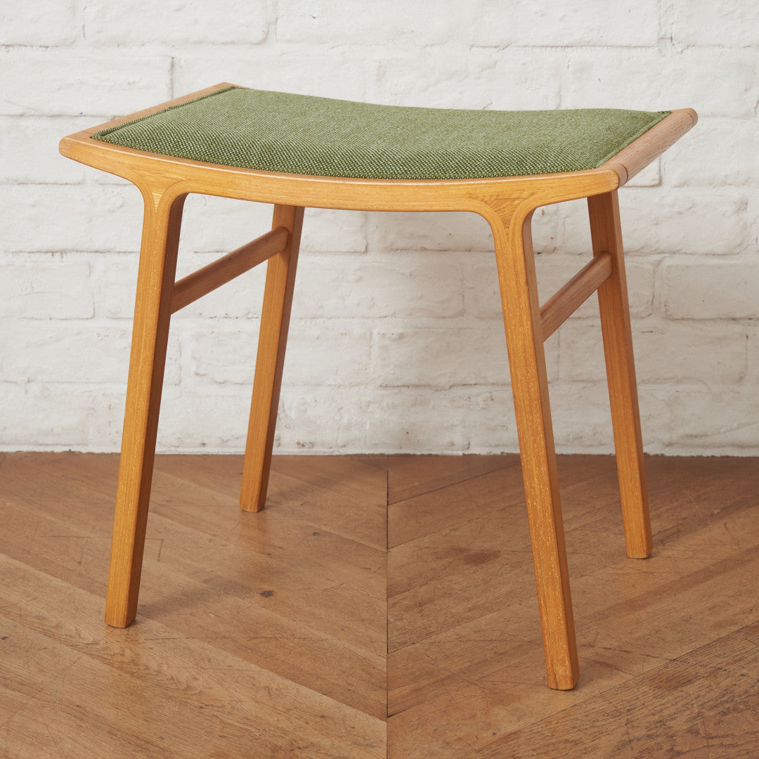 82798★英国 アンティーク オーク スツール 椅子 挽物 オットマン 82798☆英国 アンティーク オーク スツール 椅子 挽物