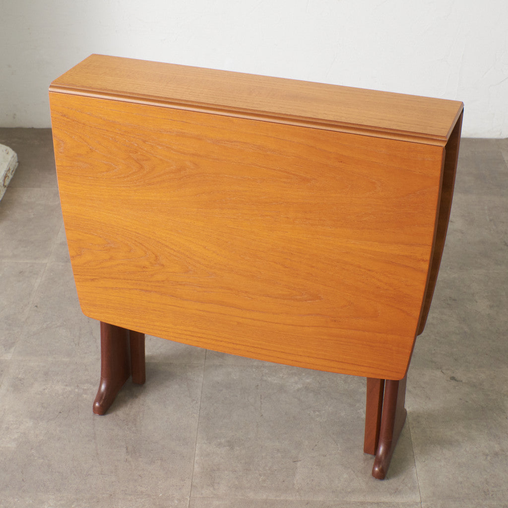 ドロップリーフ ゲートレッグテーブル