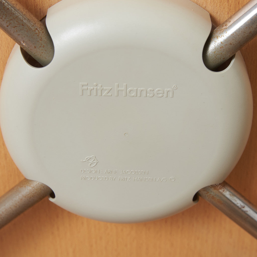 セブンチェア / ビーチ