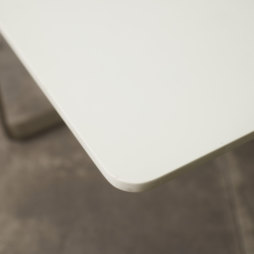 MASTER センターテーブル｜アルフレックス arflex｜ハンス・ウェッツ