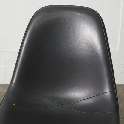 サイドシェルチェア スタッキングベース