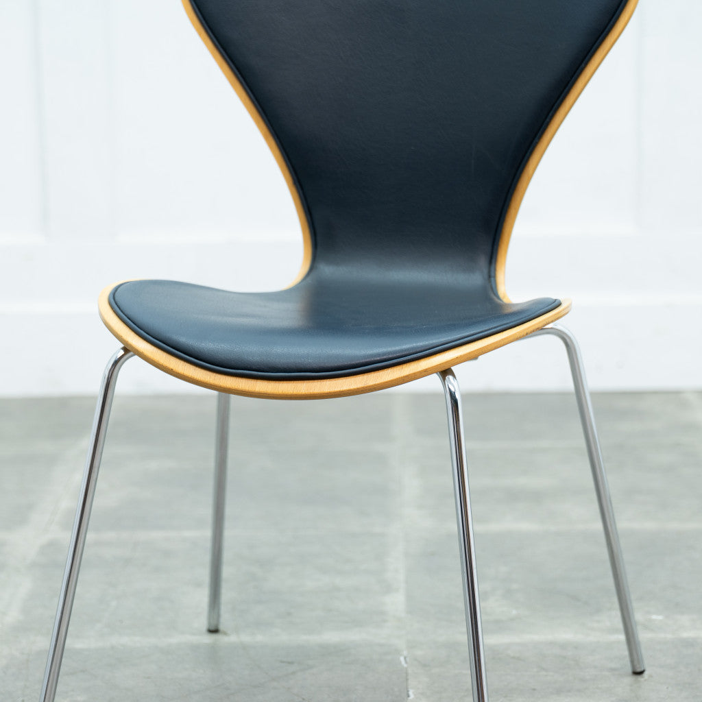 セブンチェア / フロントパディング