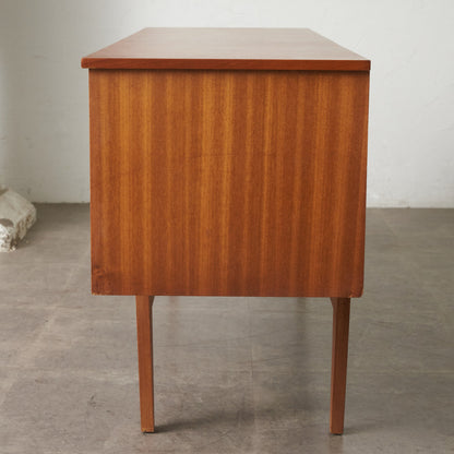 イギリスヴィンテージ サイドボード