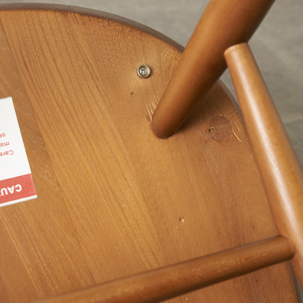 ヴィンテージ クエーカーチェア / ラウンドゴールドラベル