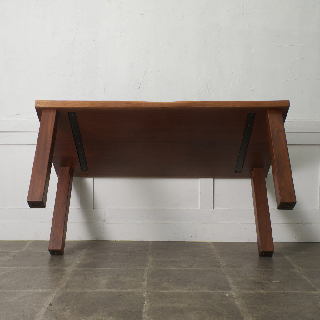 ウォールナット無垢材 ブックマッチ天板 ダイニングテーブル