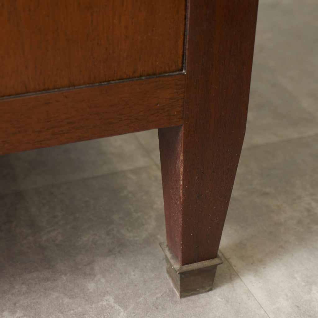 TRIUNE チェストボード