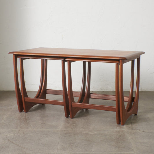 Astro ネストコーヒーテーブル