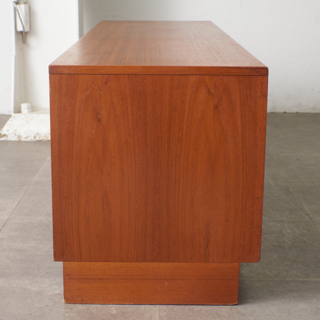 Fresco ヴィンテージ サイドボード