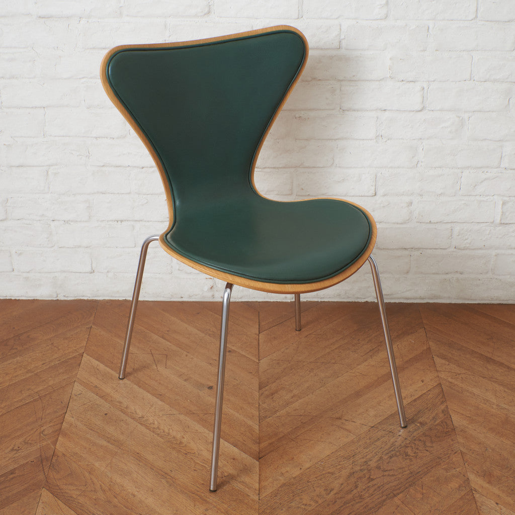 セブンチェア / フロントパディング