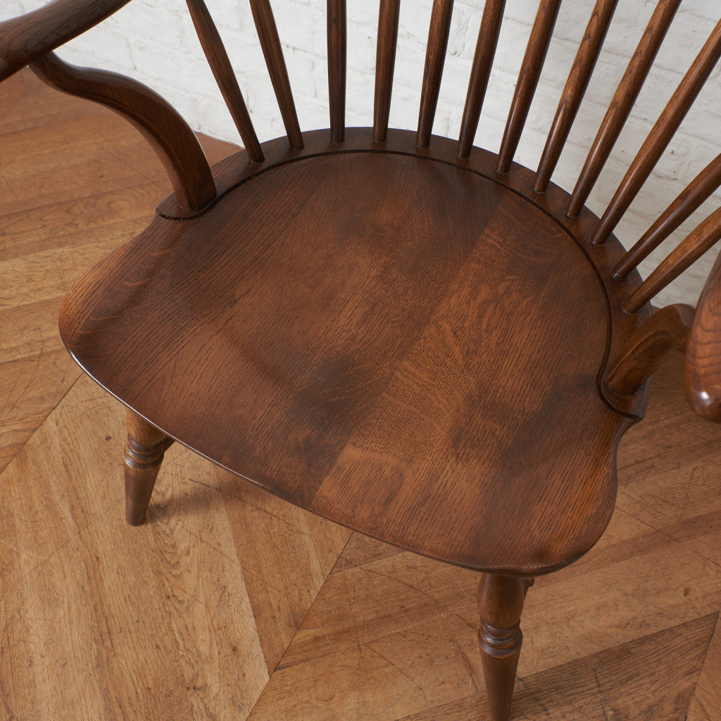 ウィンザーアームチェア