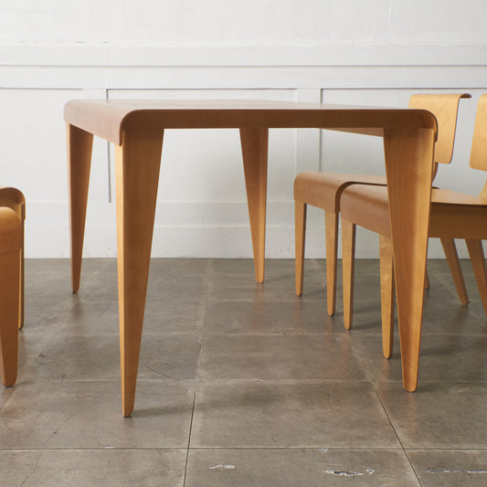 ISOKON plus ダイニングテーブル