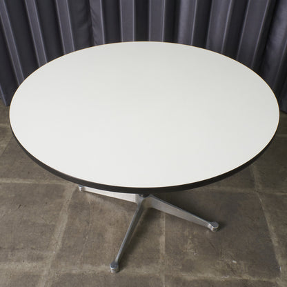 イームズ コントラクトベース ラウンドテーブル