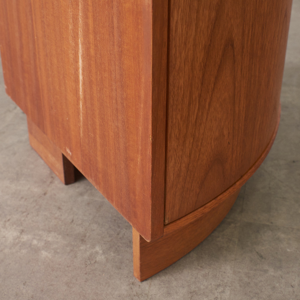 Fresco コーナーキャビネット