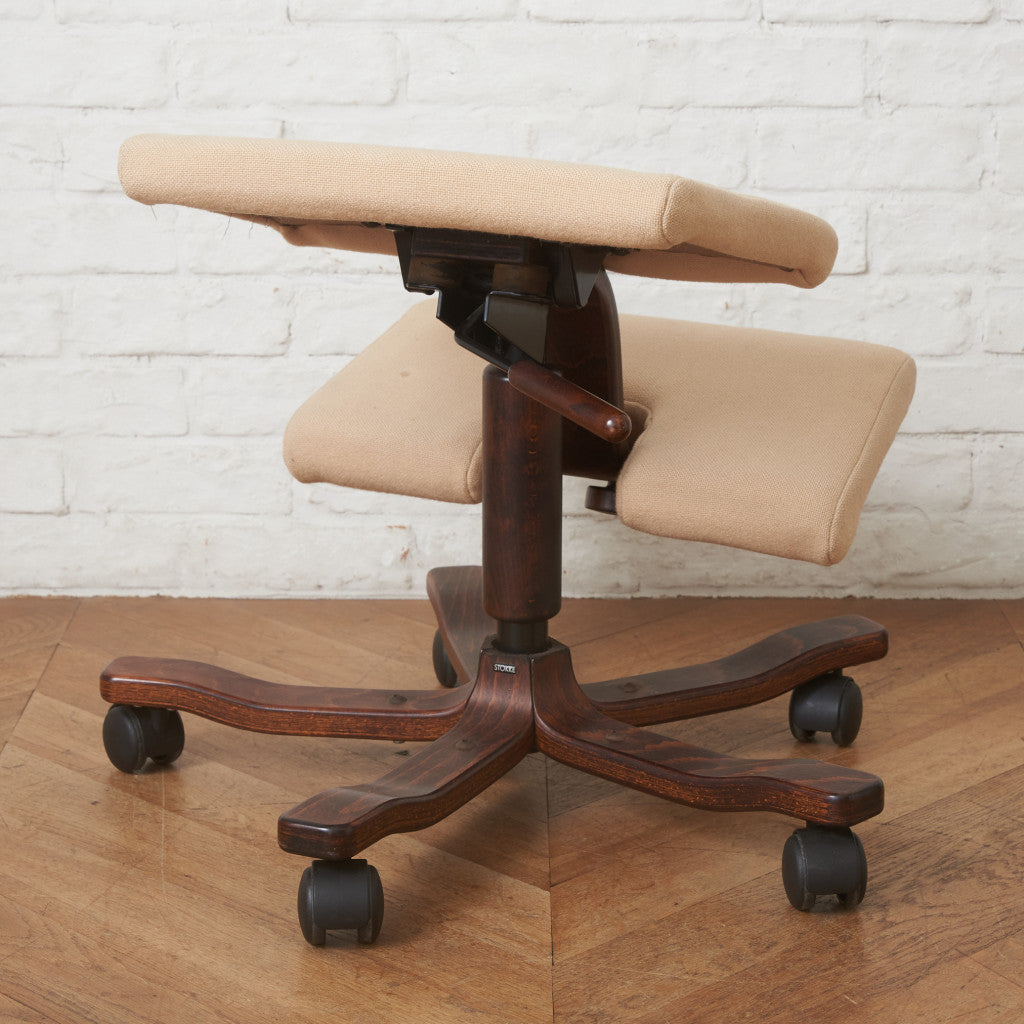 【人気✨】STOKKE VARIERMULTI ストッケ　バランスチェアブラウン WING バランスチェア｜ストッケ STOKKE – rocca rocca