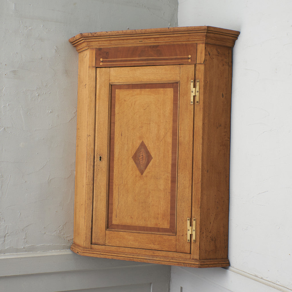 ストリップド加工 スモールコーナーキャビネット