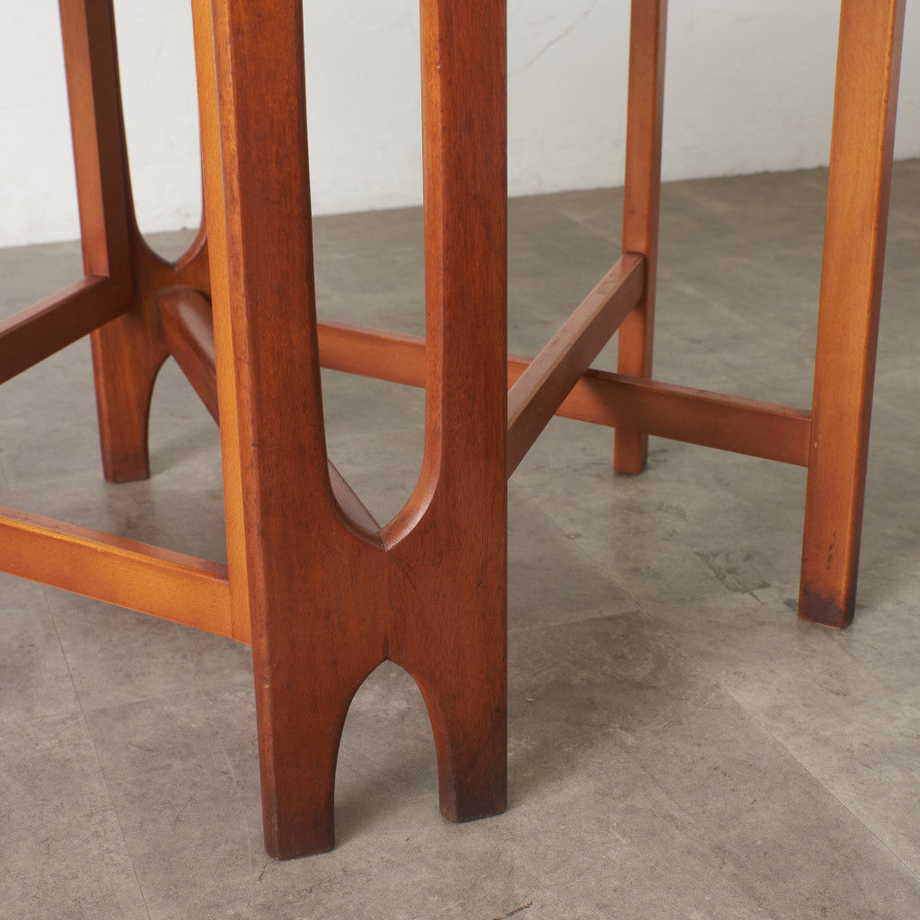 ドロップリーフゲートレッグテーブル