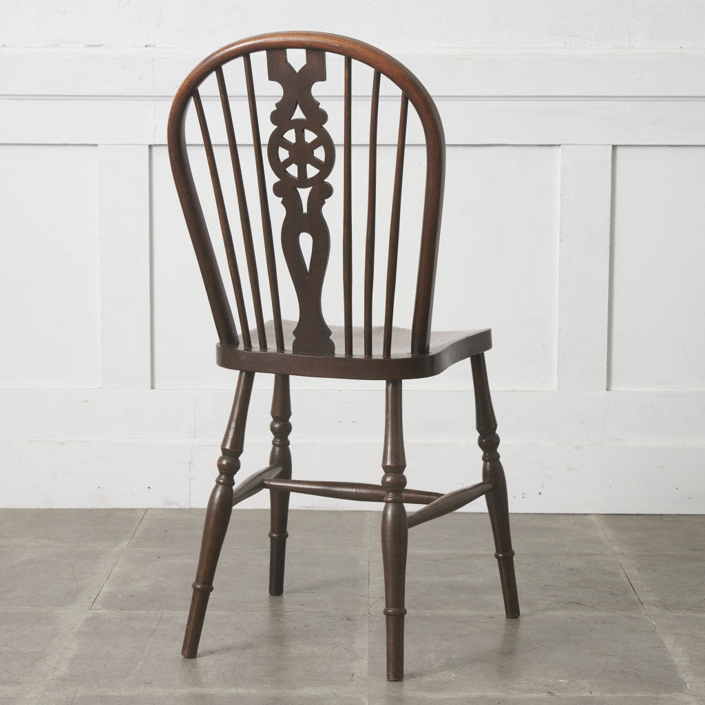 英国クラシック ホイールバックウィンザーチェア