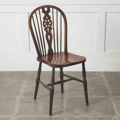 英国クラシック ホイールバックウィンザーチェア