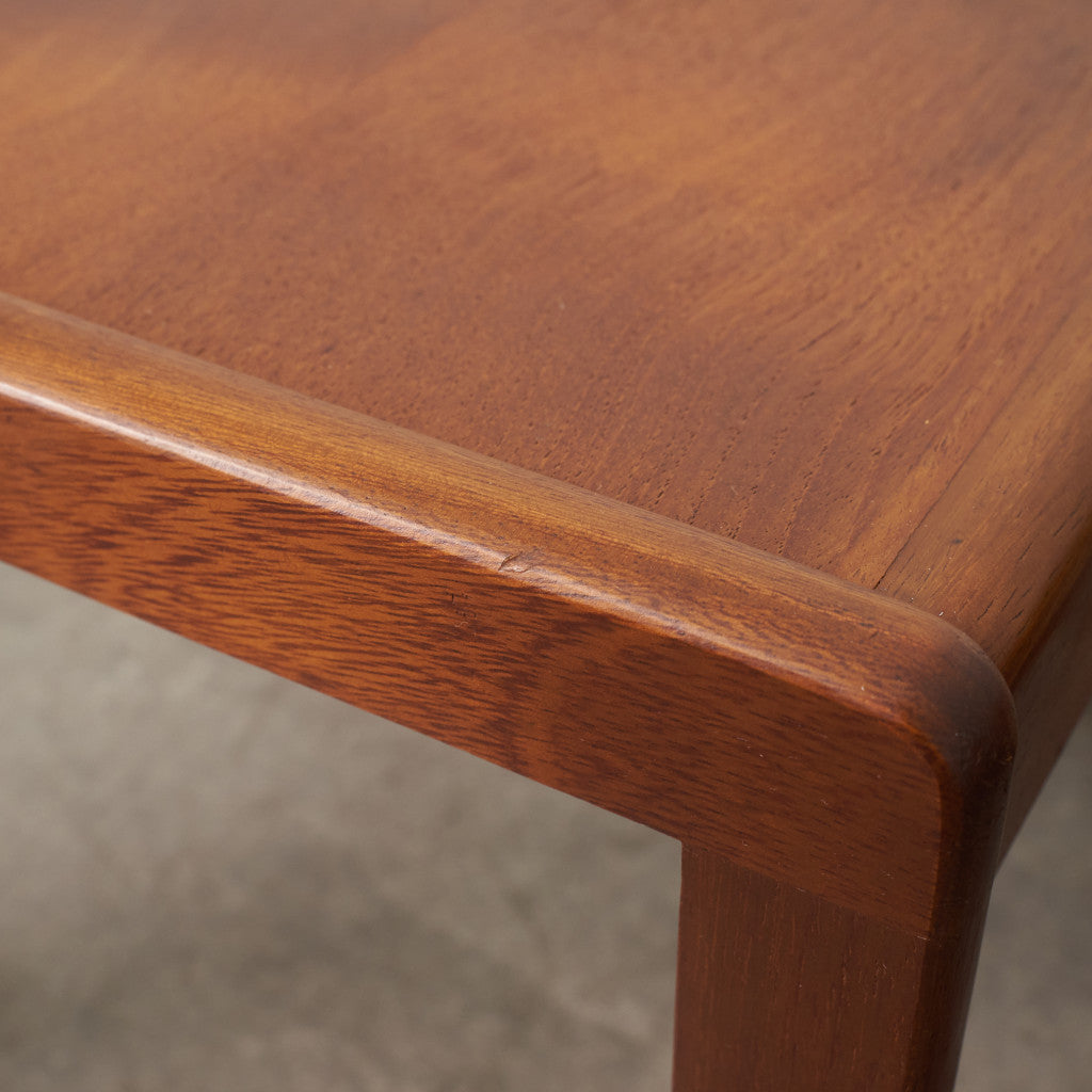 ヴィンテージ ネストコーヒーテーブル