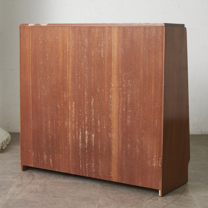 Brandon ガラスキャビネット