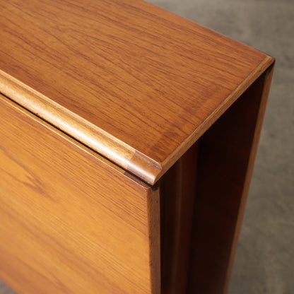 ドロップリーフゲートレッグテーブル