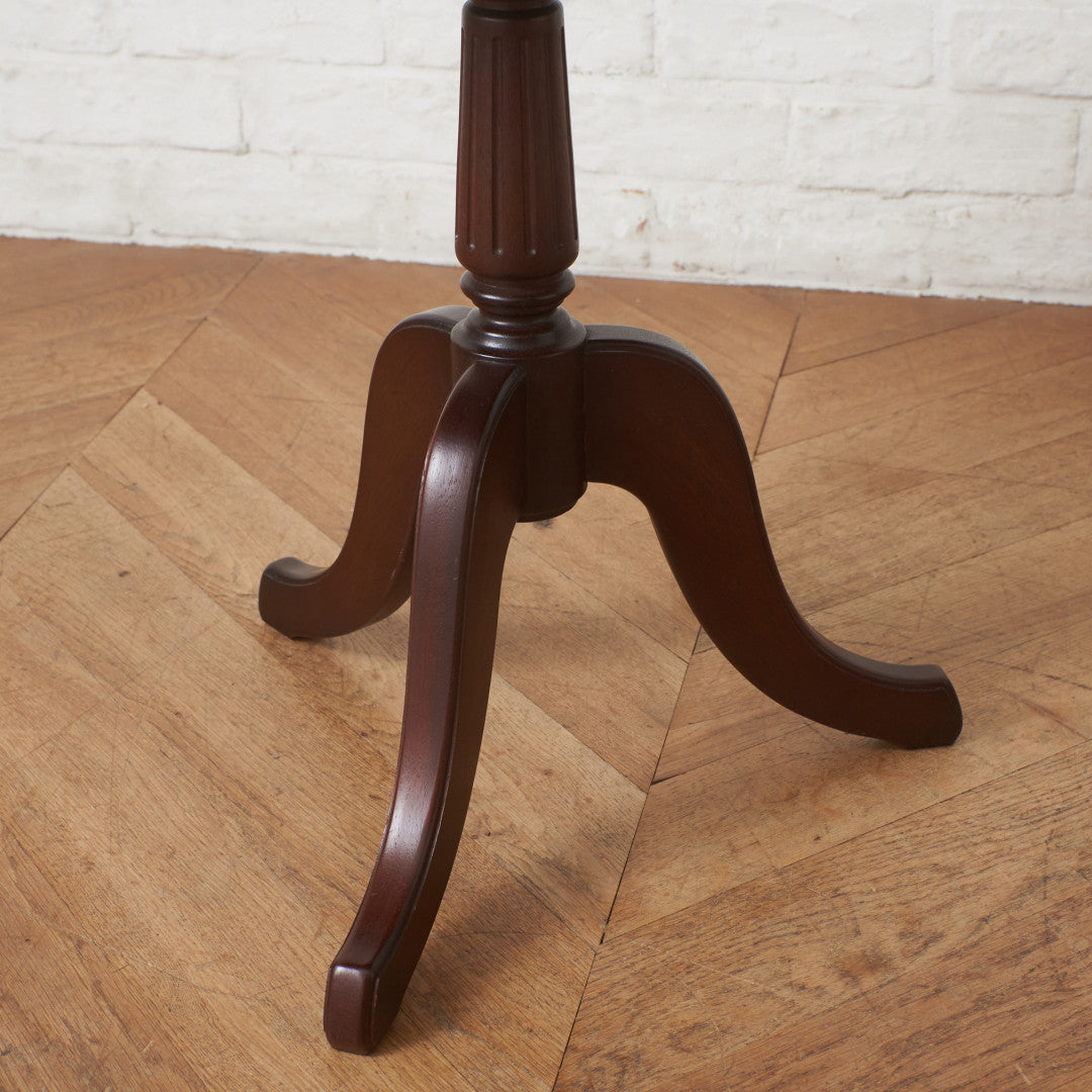 クラシック ワインテーブル